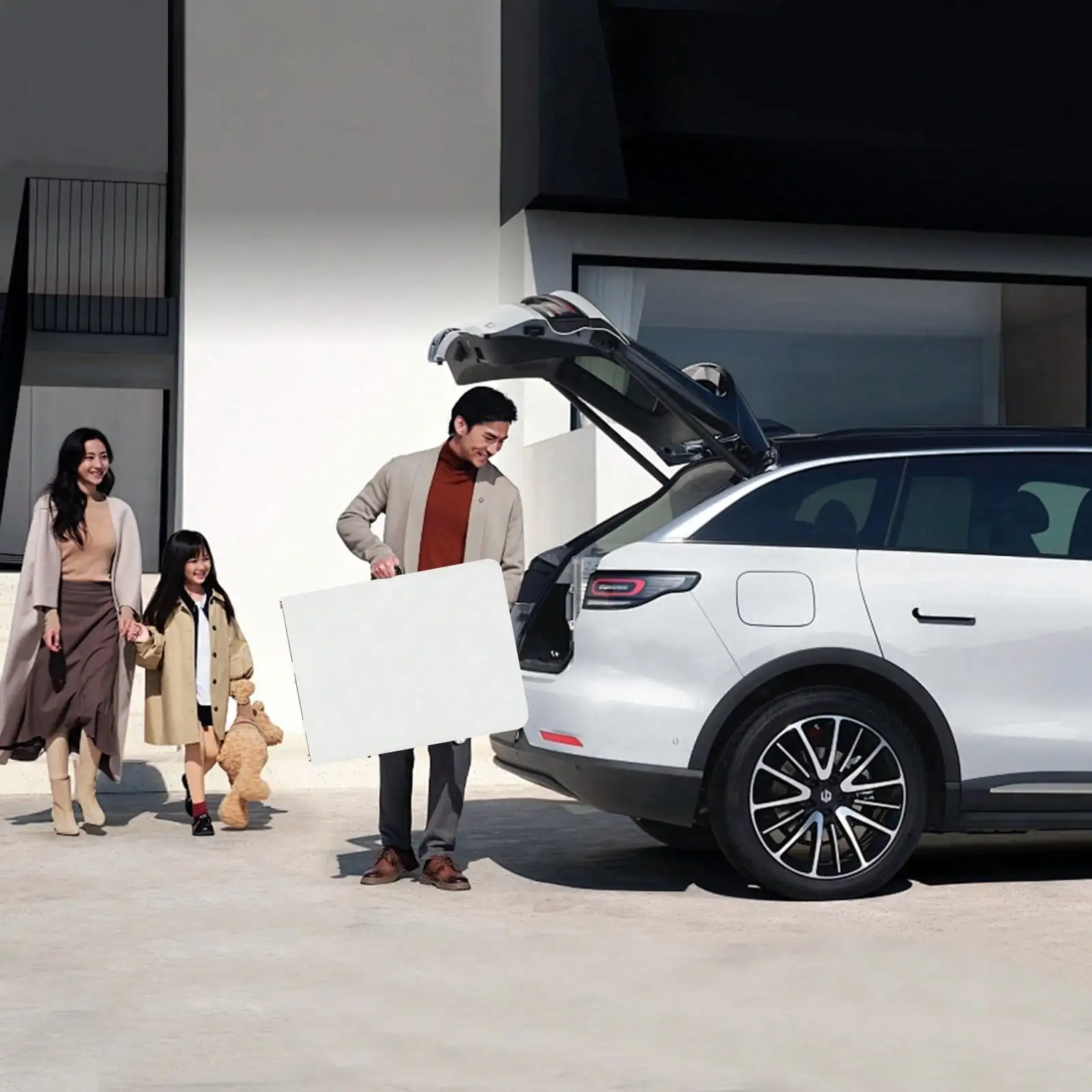 Thumbnail 2 - #12 Highest Rated Dining Tables to Buy in 2026