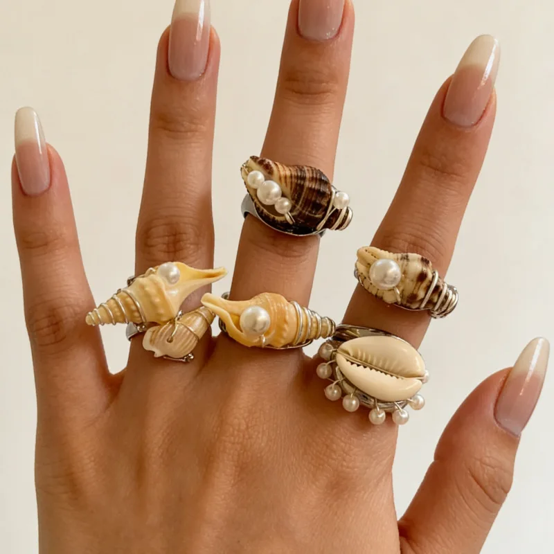 

Natural Shell Conch Pearl Ring Ocean Vacation Handmade Finger Ring Niche Design High Sense Adjustable Women Beach Jewelry