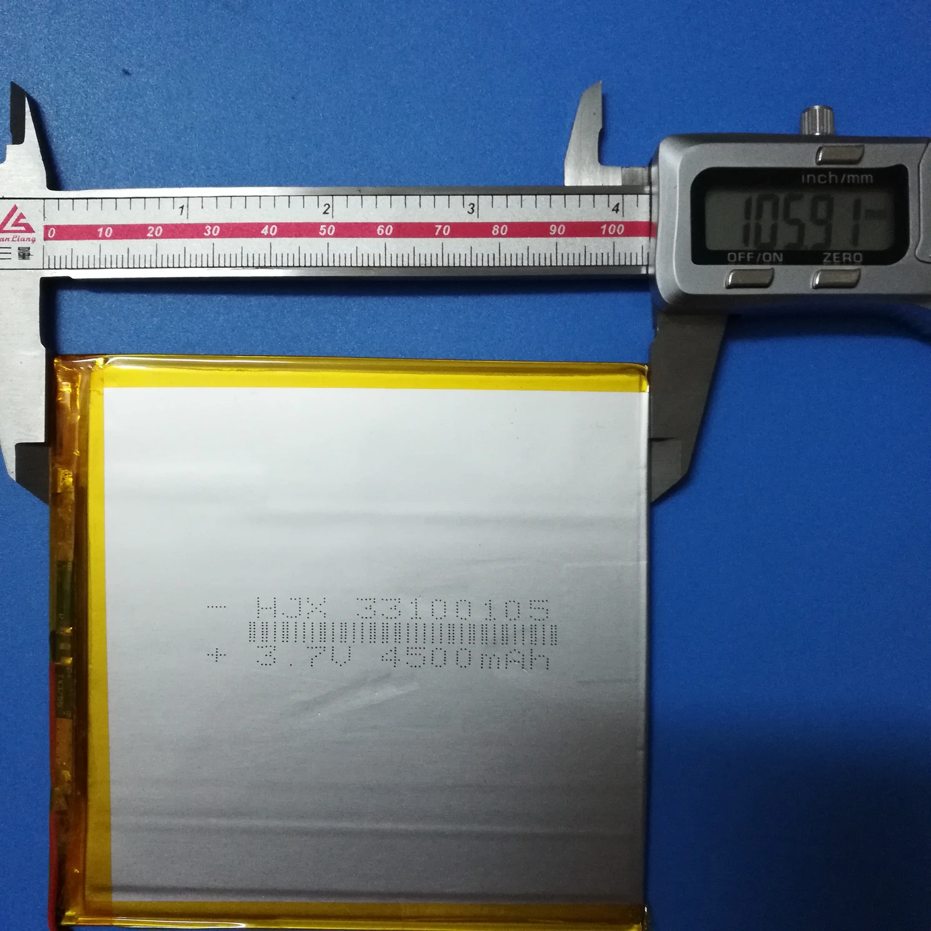 3.7V polymer lithium battery 3510010591014 inch notebook PC battery 4500MAH