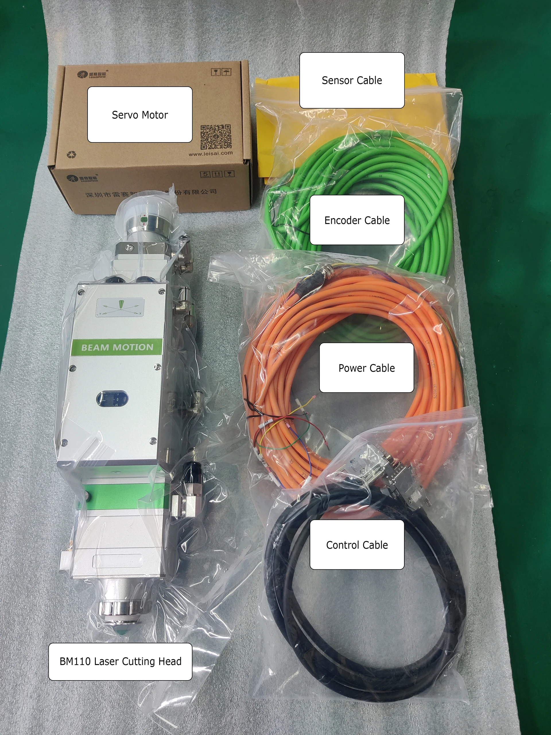LASER Raytools BM111 0-3.3kW Auto Focusing Fiber Laser Cutting Head