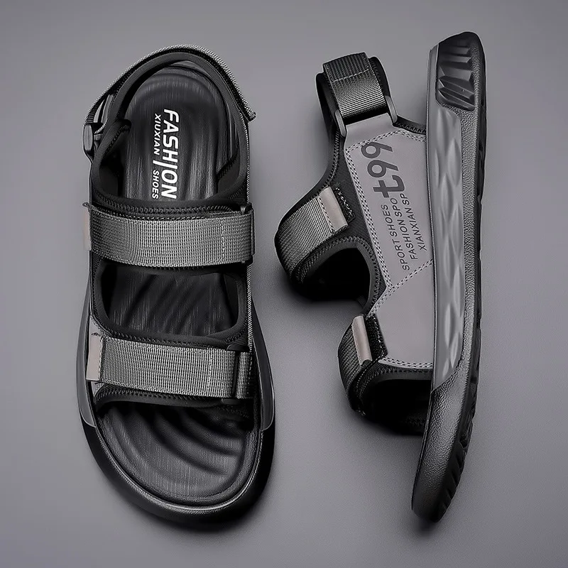 

Мужские сандалии, новинка лета 2024, верхняя одежда с мягкой подошвой, противоскользящая пляжная обувь для вождения в помещении и отдыха, мужские тапочки