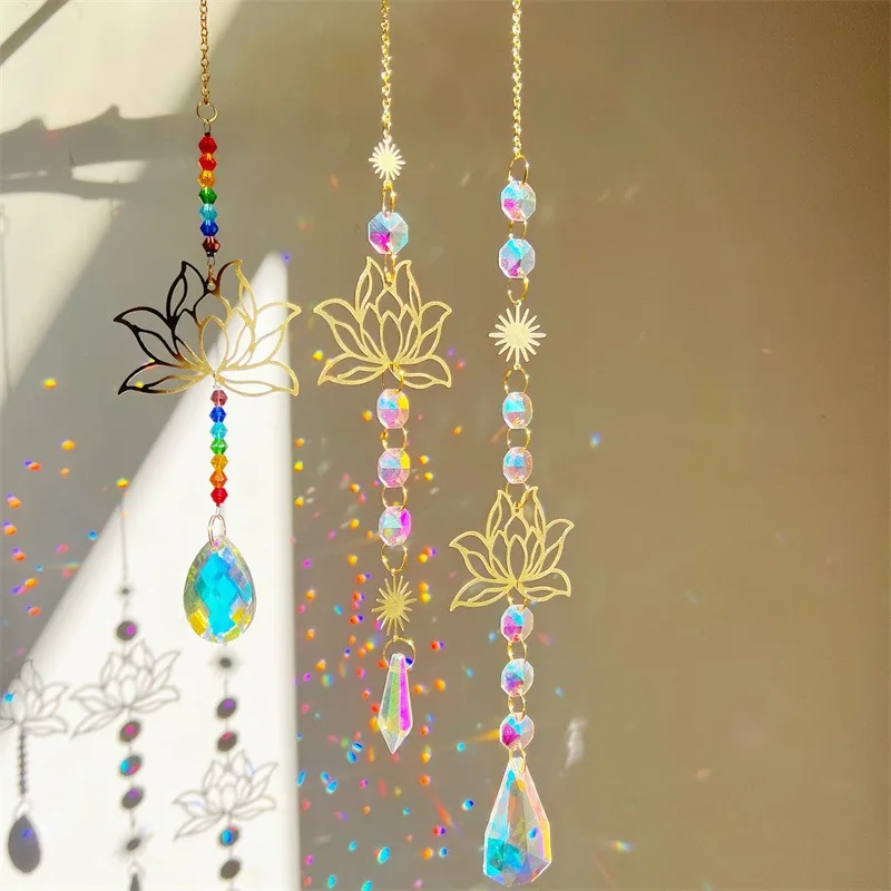 

Metal Lotusand Artificial Crystal Suncatcher Charm Handmade Applicable Home Wind Chime Pendant Outdoor Garden Plant Decoration