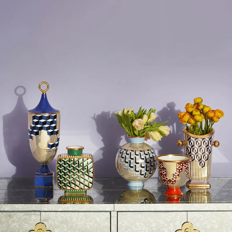 European Luxury Ceramic Art Vase Home Decor Porch Living Room Table Decorative Accessories High Grade Terrarium Geometric Grain
