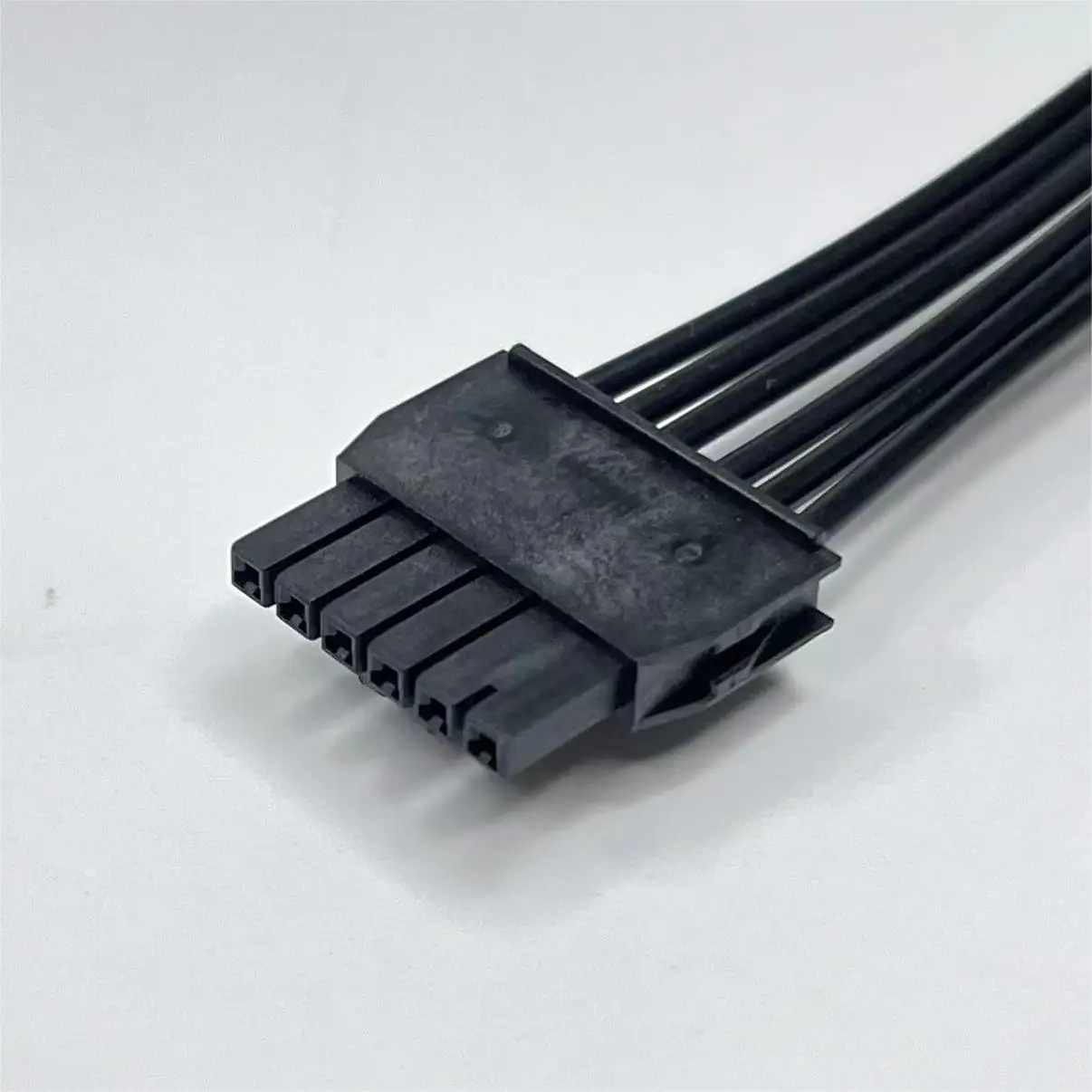 1053071206   Жгут проводов, односторонний, кабель OTS MOLEX Nano Fit с шагом 2,50 мм, 105307 -1206, 1Х6П, без ТАПА