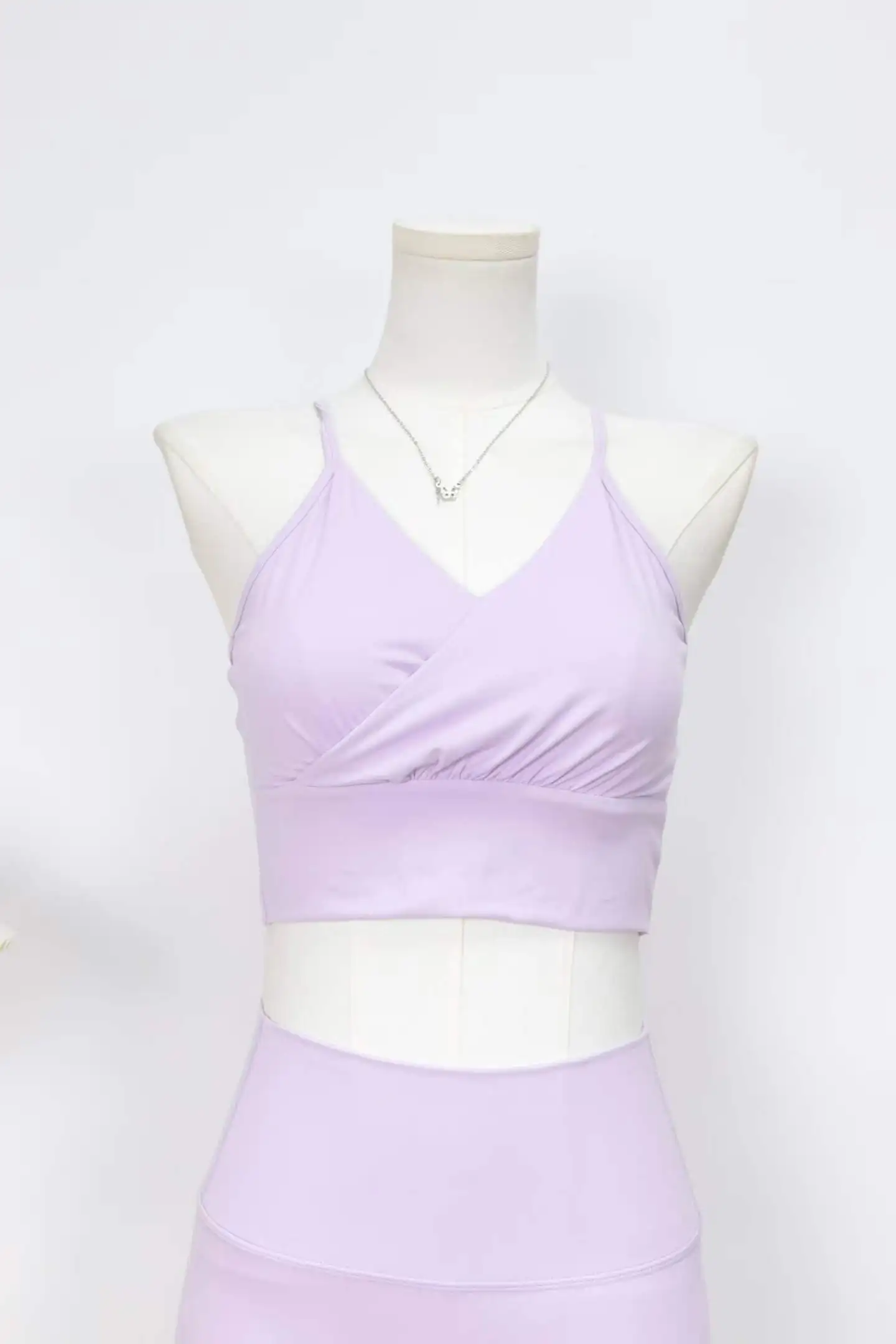 Yoga Clothes Set Seamless Gym Sports Shorts Set Women Cross Back Bra Top High Waist Pants Fitness Suit Running Workout Tracksuit