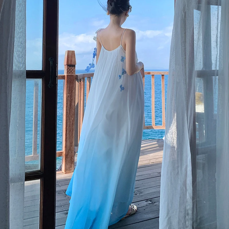 Womens Sexy New Light Blue Gradient Spaghetti Strap Maxi Dress Y2K Chiffon Beach Vacation Dress Fashion Lady Party Vacation Robe