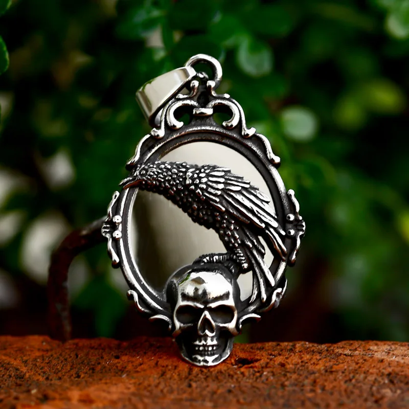 Steel soldier Dropshipping Magic Mirror Men Pendant Necklace with Stainless Steel Snake Wrapped Skull Clasp Chain Sexy women