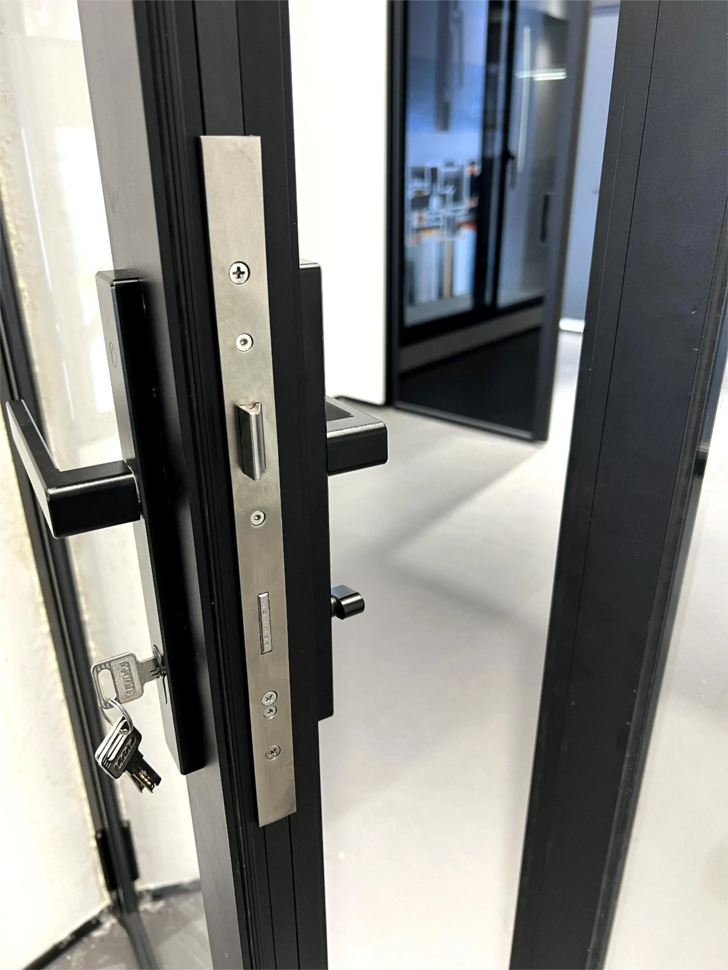 Custom size Folding Door Interior Modern Design Aluminium Glass Folding Balcony Sliding Doors for Villa