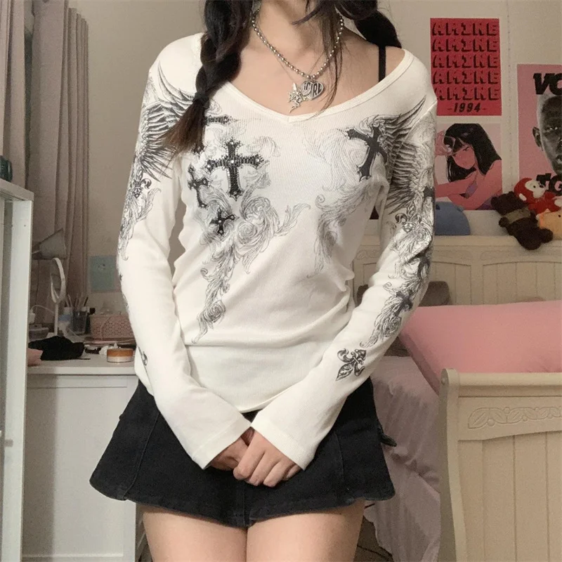 Women Y2k Aesthetic T-shirt Cross Wings Print V Neck Long Sleeves Pullover Top Vintage Base Shirt Tops Spring Autumn Clothing