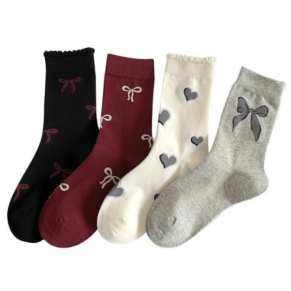 

2 Pairs Sweet Bowknot Heart Cotton Socks Knited Ventilate Middle Tube Socks Cute Short Anklet Women‘s Socks for Spring Autumn