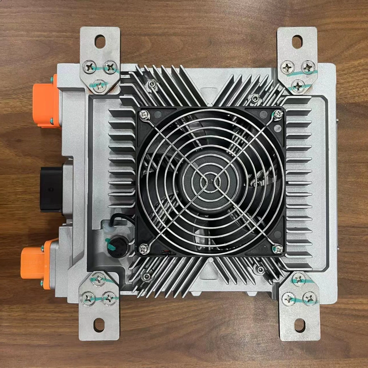 

Новая энергия, электромобиль, 7 кВт, бортовое зарядное устройство 540v14a, безопасность электромобиля, аккумулятор новой энергии