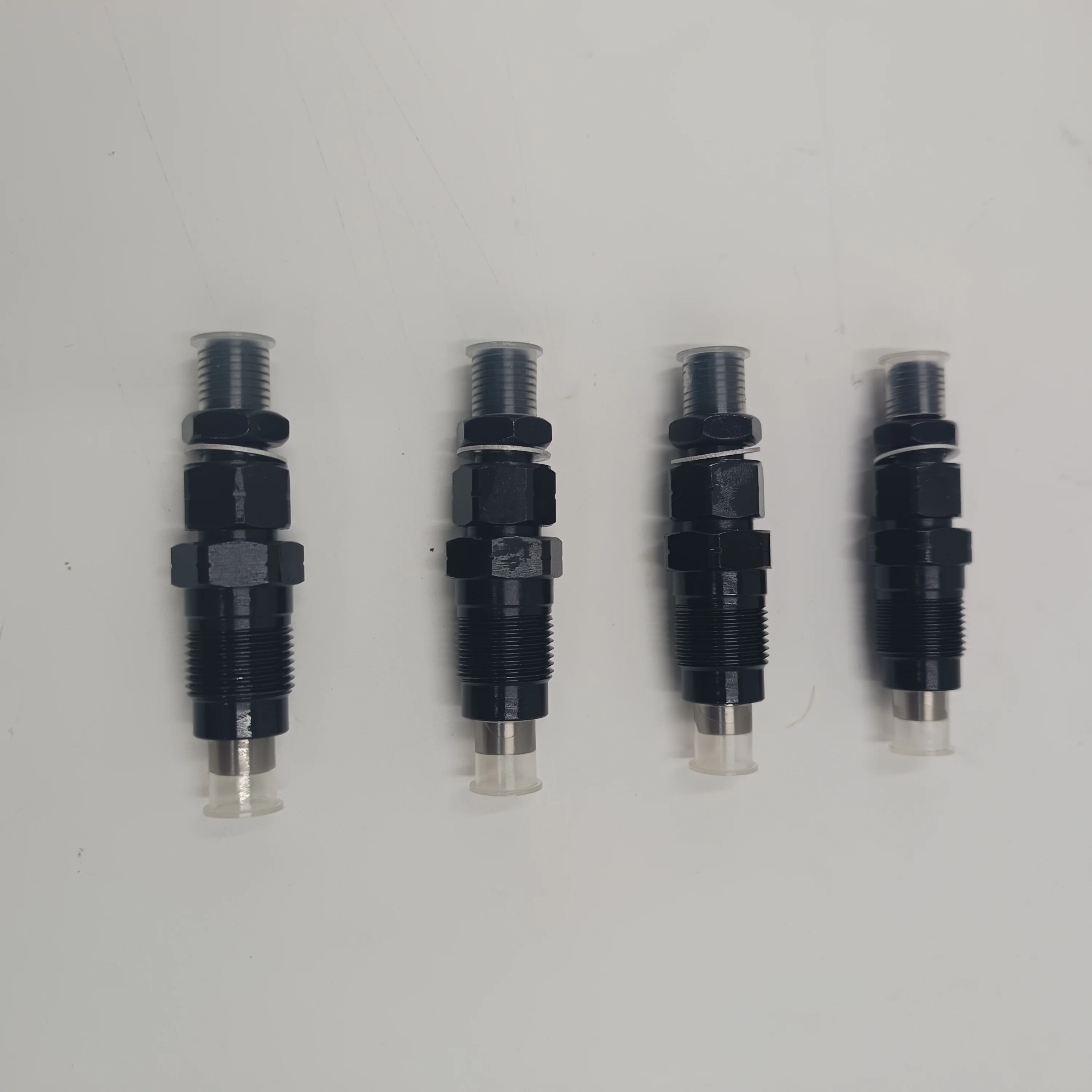 4 قطعة 3381542020 33815-42020 حاقن الوقود Assy لمحرك Kia BESTA PREGIO K2500 PREGIO 2.5D BONGO 2.4 TDCi K2700 2.7D D4BH J2