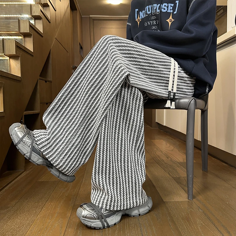 Autumn Casual Pants Men Fashion Retro Black Straight Wide Leg Pants Men Streetwear Loose Striped Pants Mens Vintage Trousers