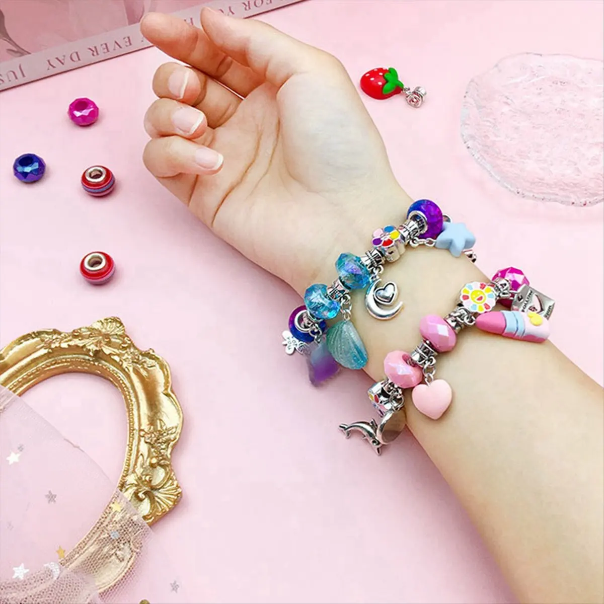 【coupon-】{0}diy-beaded-bracelet-set-with-storage-box-girls-bracelet-diy-handmade-jewelry-making-kit-acrylic-hole-beads-c