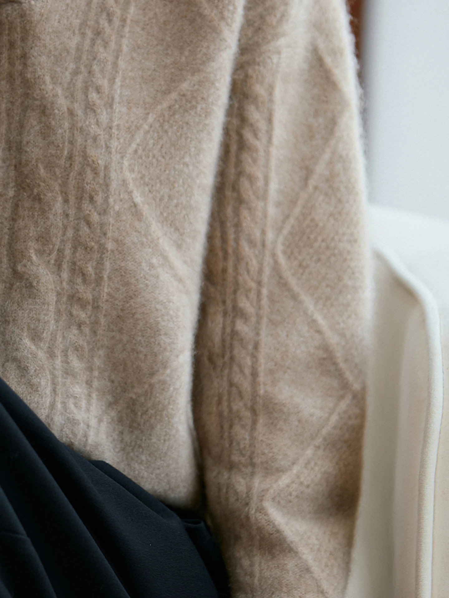 

TLOML New Women V-neck Cable Knit Pullover Thick Cashmere Sweater Casual Loose 100% Merino Wool Knitwear Autumn Winter Warm Tops