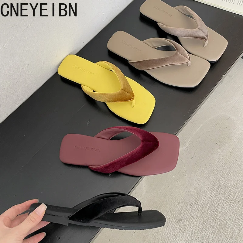 

Women Velvet Flip Flops Comfort Daily Soft Sole Beach Vacation Slides 2026 Summer Ladies Concise Walking Clip Toe Slippers