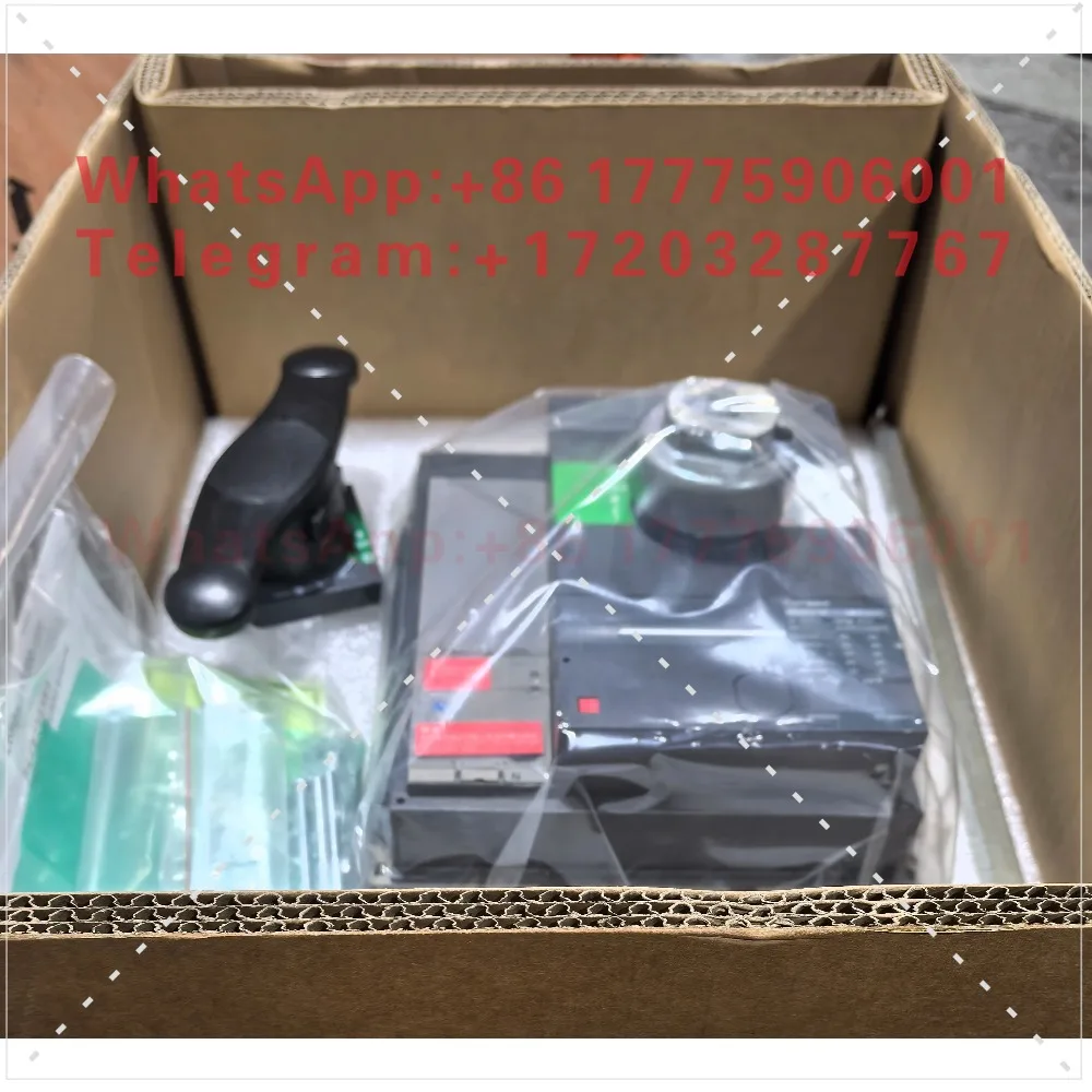 Molded case circuit breaker NS800N 3P 800 1000 1250 1600A plus extended rotary handle