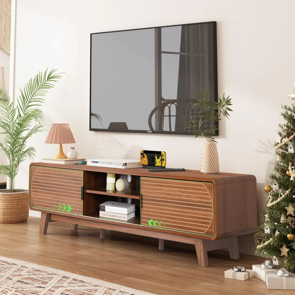 حامل تلفزيون حديث لمنتصف القرن لتلفزيون 55/60/65 بوصة، وطاولة وحدة تحكم تلفزيون مقاس 63 بوصة مع أبواب منزلقة مخددة، ومركز ترفيه ووسائط