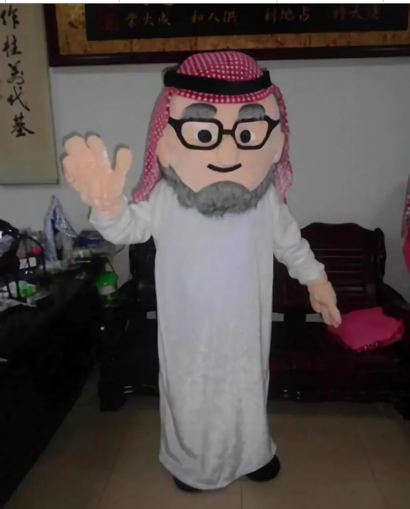 

Saudi and Israeli Ethnic Costumes, Doll Costumes, Role-playing, Fasting Festival Costumes