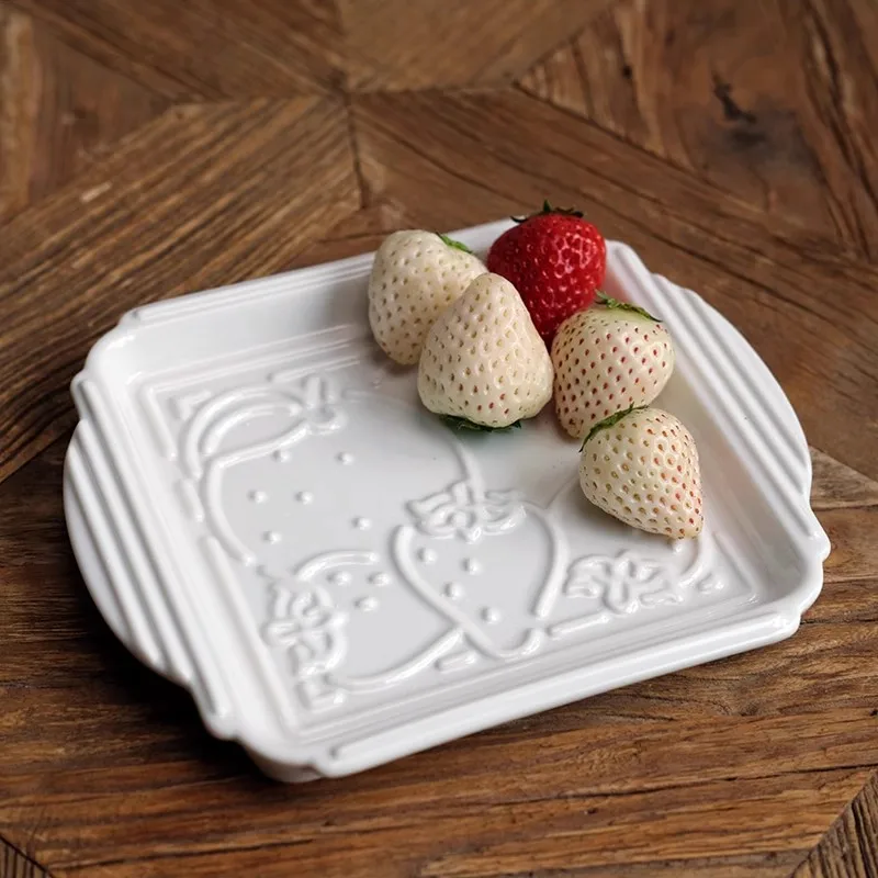 

Underglaze Color Relief Creamy Strawberry Carved Dessert Plate Tea Tray Baking Tray