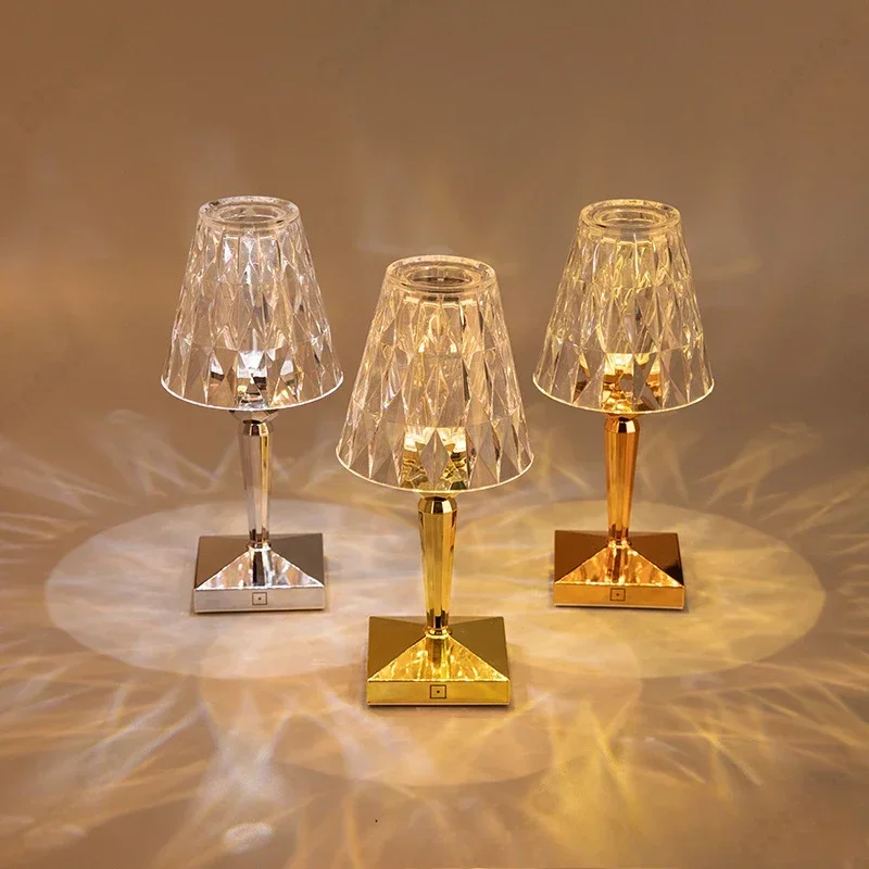 Modern Stylish Acrylic LED Floor Lamps Diamond Glass Championship Ambient Light Creative Lamp Bedroom Home Decoration Chandelier