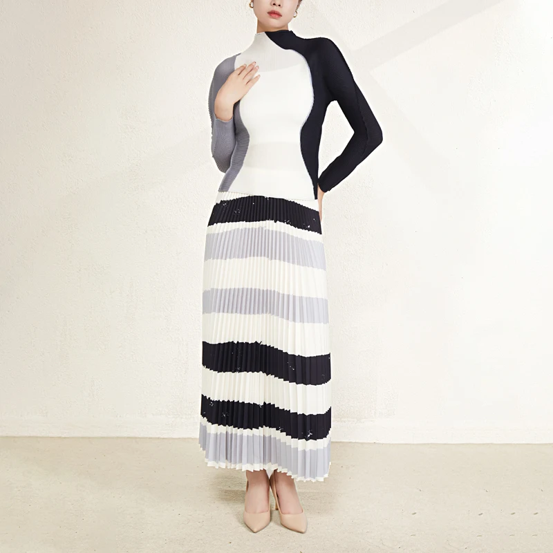 High Quality the Latest Miyake Pleated Casual Style Sets Printed Miyake Shirt and Printed Long Pleated Skirt Two Piece Sets