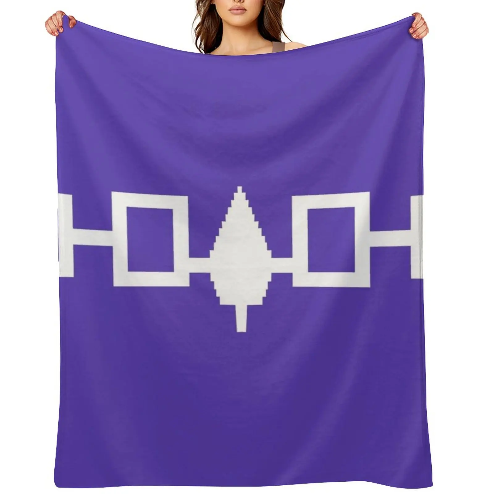 

Hiawatha Belt - Iroquois Throw Blanket Shaggy Thin Soft Big Nap Blankets