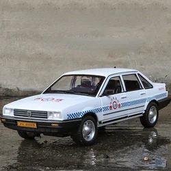 1:24 Volkswagen Santana Police Alloy Car Model Sound and Light Pull Back Children's Toy Collectibles Birthday gift C356