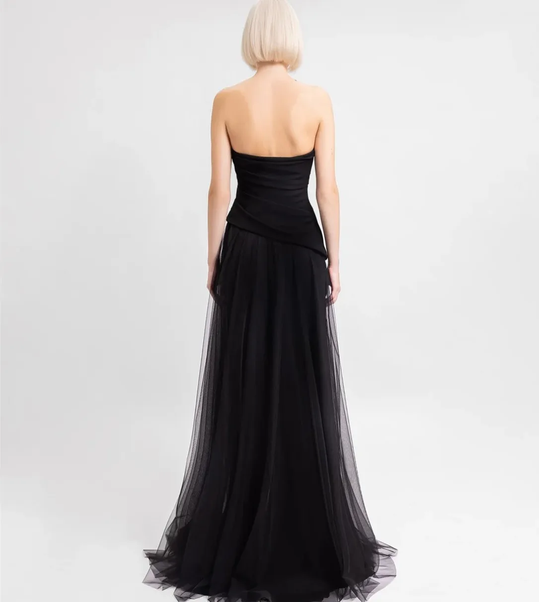 Robes de soirée noires longues personnalisées avec fente a-ligne Tulle sans bretelles plissées فسات Бmaveraétage longueur robe de bal pour les femmes
