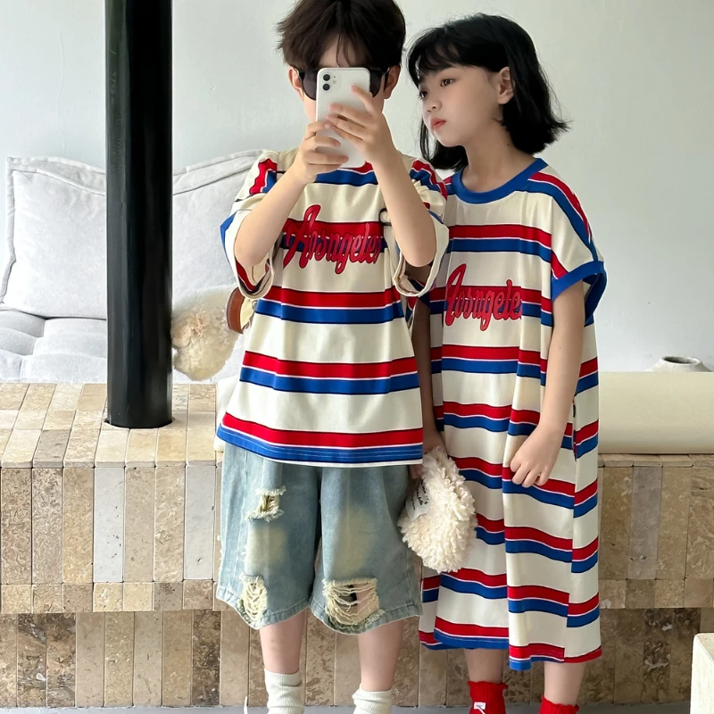 

Boy Girl T-Shirt 2024 Summer Korean Edition Color Striped Short Sleeve Round Neck Medium To Long Loose Waist Dress