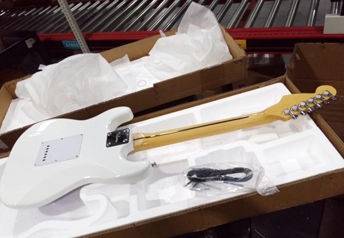 تستخدم فيسرز جيتار كهربائي، 6 أوتار، عيوب طفيفة، لا تؤثر على الاستخدام، معالجة منخفضة الأسعار، لا تلتقط الصور إذا كنت تتمكن #2