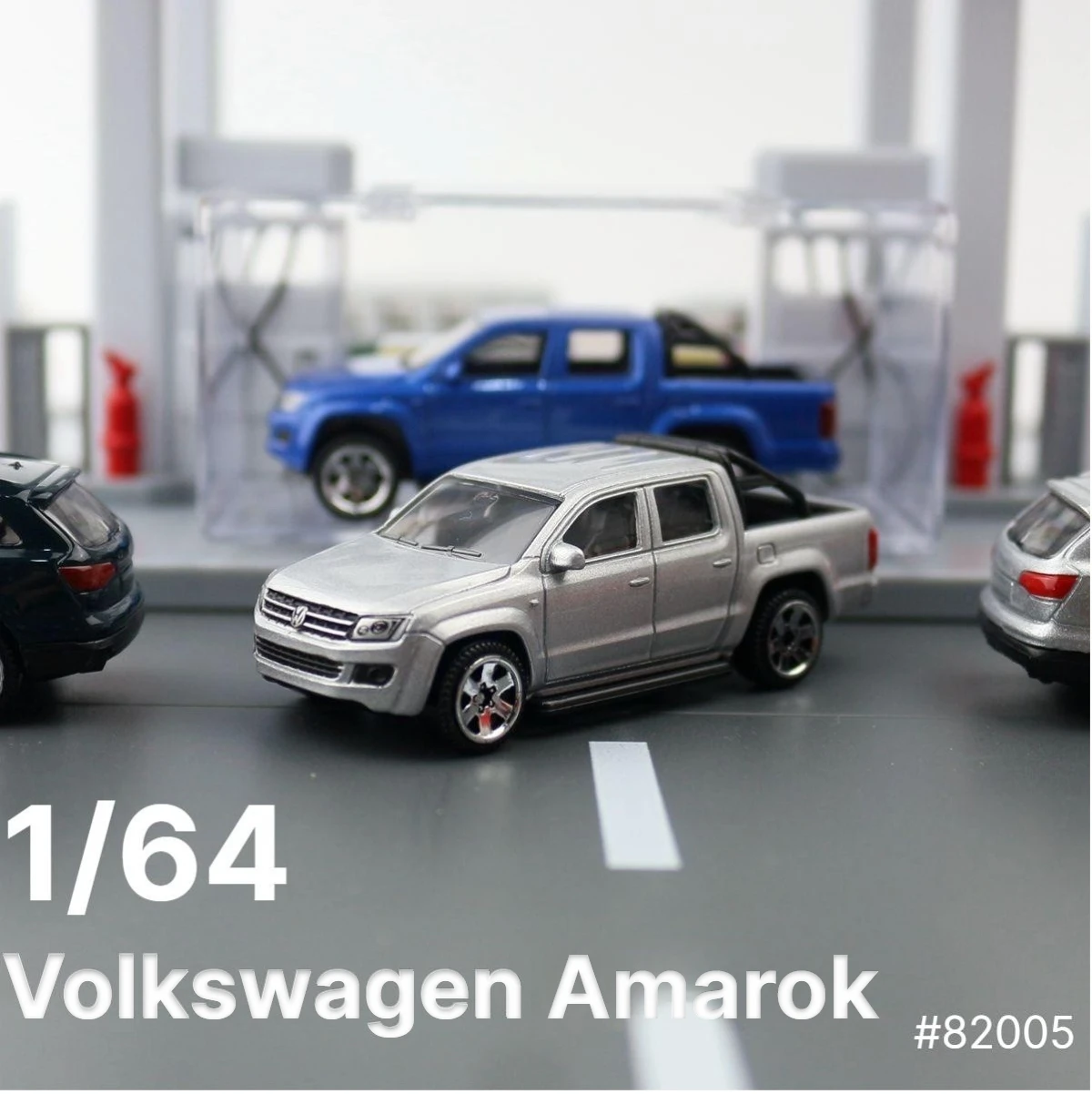 1/64 Volkswagen Amarok Pickup Truck Toy Car CCA Vehicle Model Miniature Free Wheel Diecast Metal Collection Gift For Boy Kid