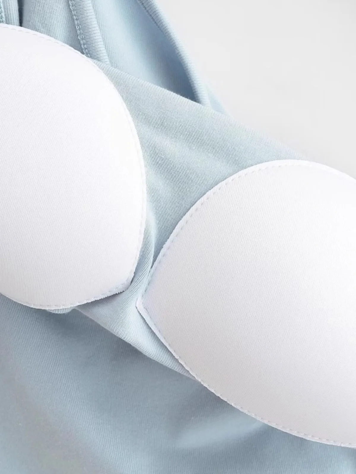 

American Hot Girl Sle oulder Baring ort Strap Vest Women Summer Slim Fit Elastic Band Chest Pad Irregular Crop Top