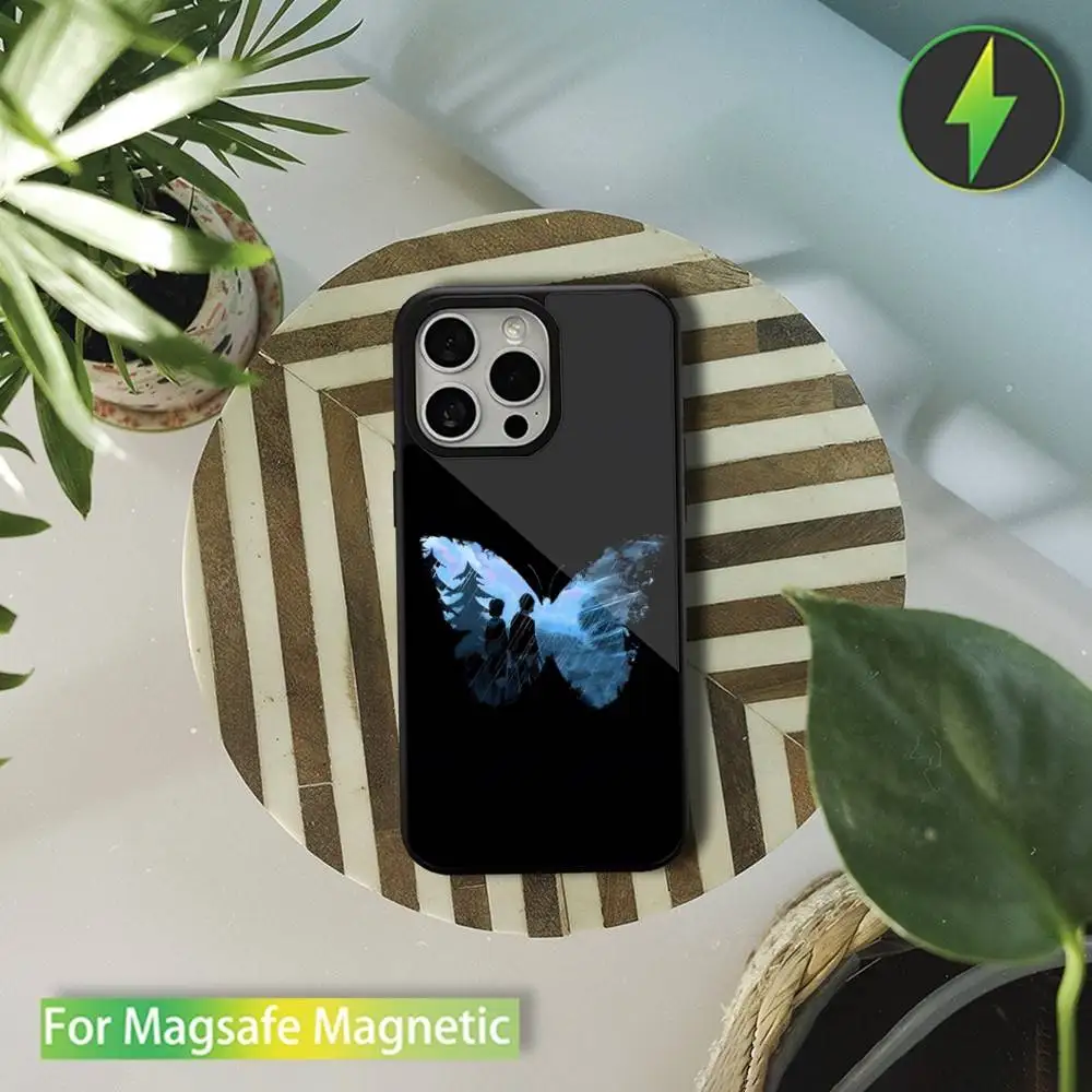 حافظة هاتف Game L-Life Is S-Strange لهاتف iPhone 16,15,14,13,12,11,Pro,Max,Plus, Mini,Magsafe, حافظة شحن لاسلكية مغناطيسية