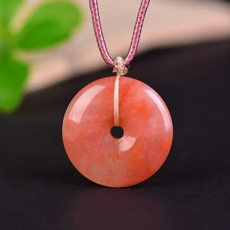 Colgante relleno de flor de melocotón de Jade dorado Natural para hombres y mujeres, hebilla de la paz, joyería de moda, accesorios de joyería de regalo
