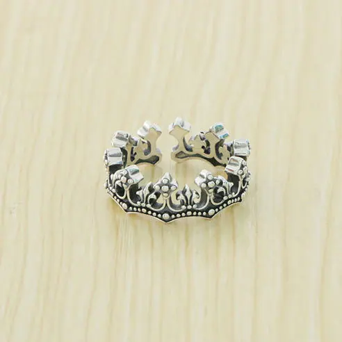 

Sterling silver wide face retro crown with a cool and cool style ring that is popular on the internet and has a sense of design