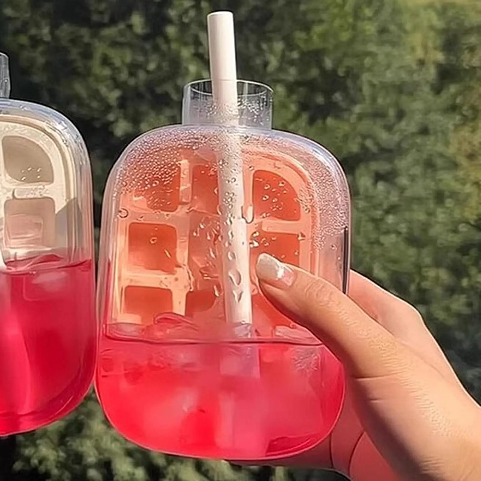 Freezer Ice Tray Cube Water Bottle Ice Tray Bottle Press Ice Tray Bucket  Ice maker cup Easy-to-press ice tray water bottle