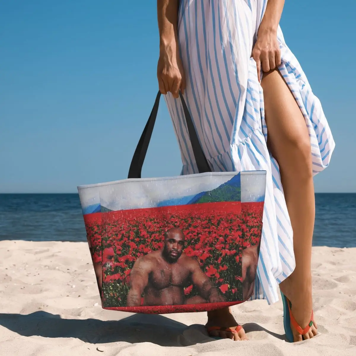 

Barry Wood On A Flower Field Beach Tote Bag Sport Gym Yoga Duffle Large Tote Bag Women Travel Bag Fitness bag