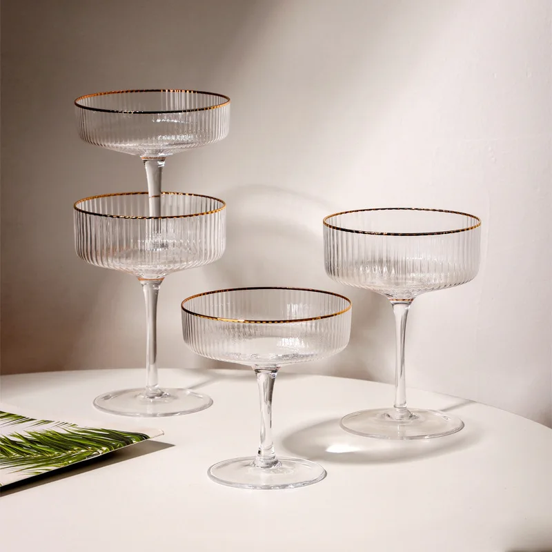 Vertical ice cream dessert glass Crystal glass tall cocktail glass platter Martini tall glass bar and gift