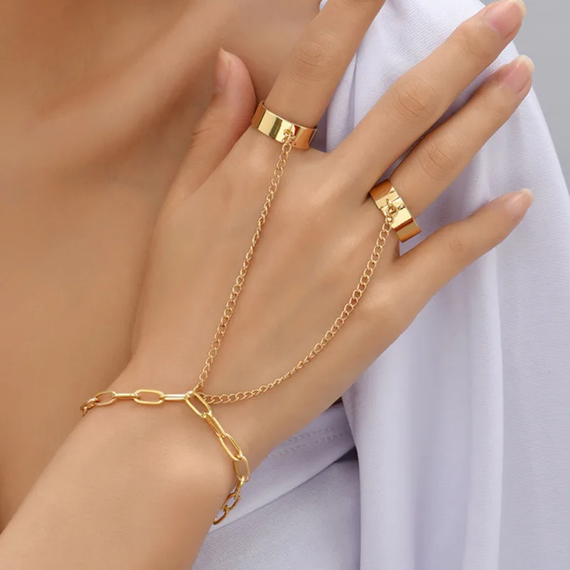 Simple Heart Pendant Chain Bracelet Link Connected Gold Plated Wide Finger Ring Bracelets for Women Link Hand Harness Jewelry