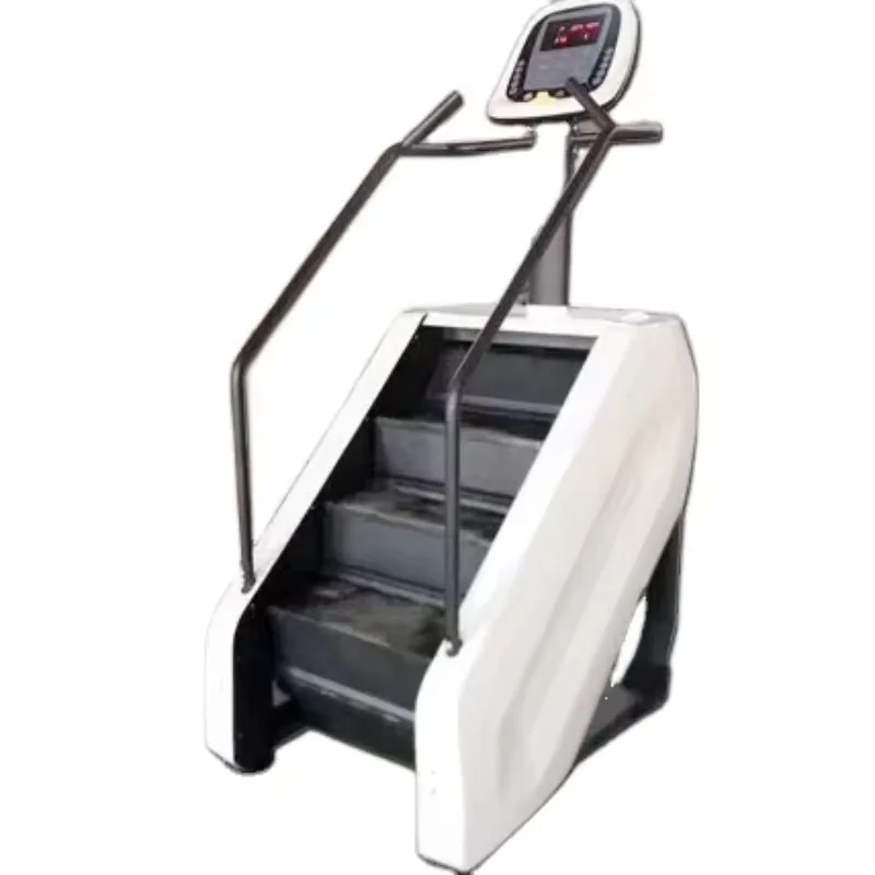 A Vertical Climbing Machine for Fitness Training at the Fitness Center