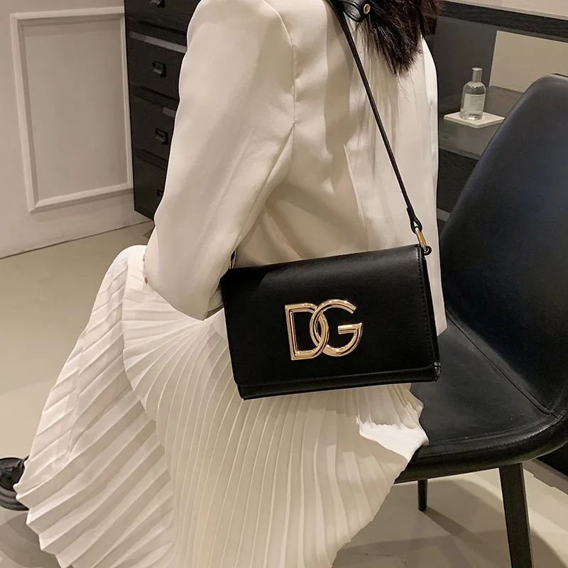 حقيبة كروس نسائية بألوان الحلوى لعام 2025، حقيبة كتف صغيرة مع طباعة حروف، محفظة صغيرة لطيفة للأزياء اليومية #3