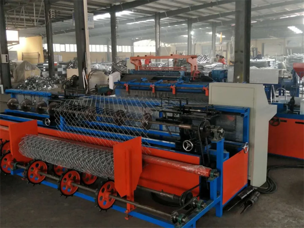 Single Wire Fully Automatic Mesh Chain Link Fence Making Machine Chain Link Mesh Fence Machine Price Link Mesh Machine Price