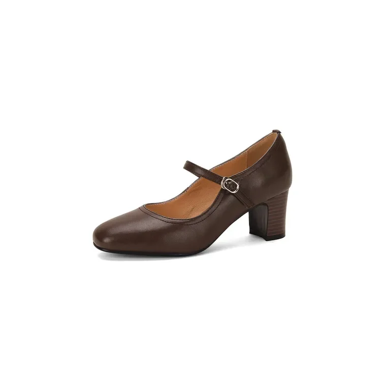 Round toe thick heel shoes with a design feel, simple, fashionable, comfortable for commuting