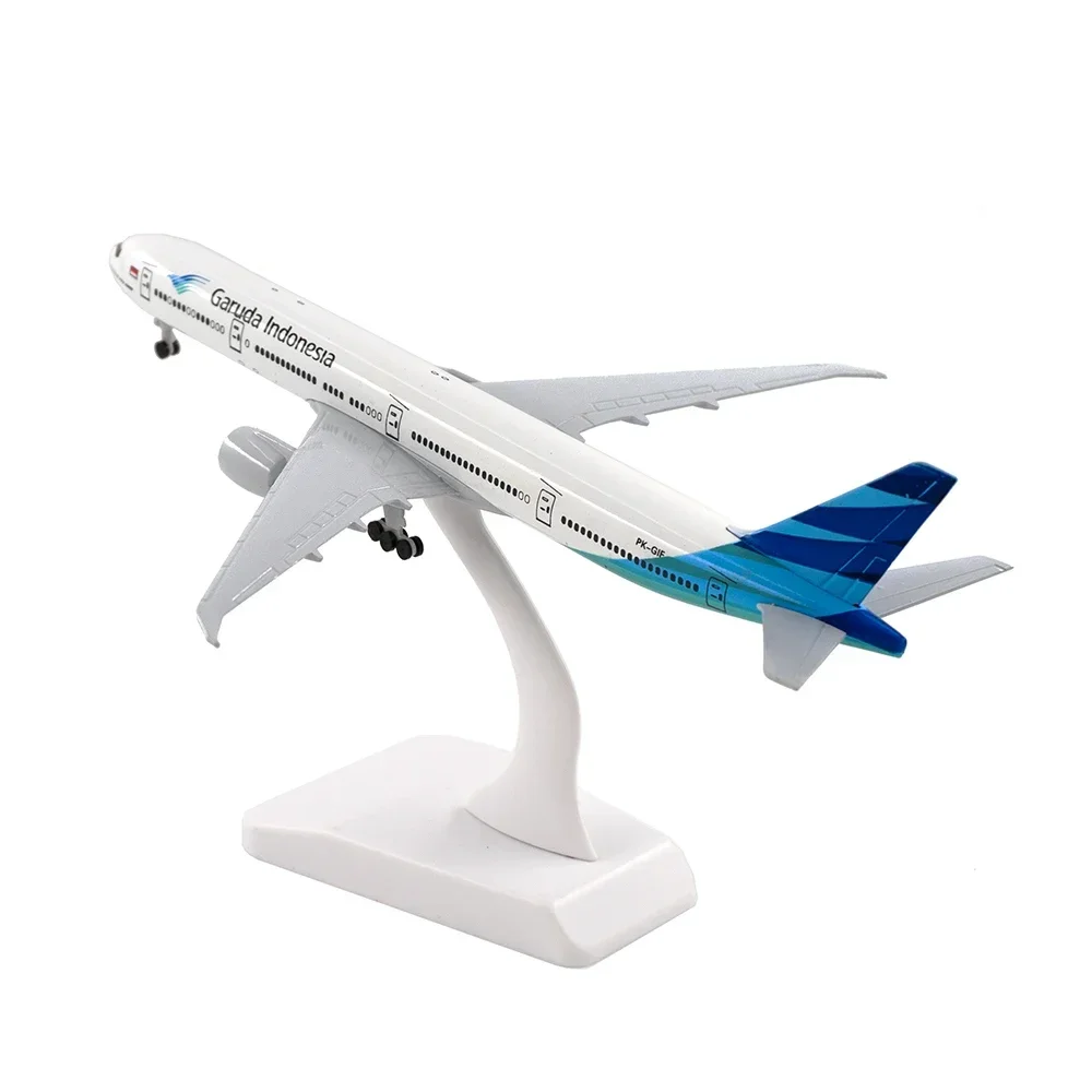 20cm Aircraft Garuda Indonesia Boeing 777 with Landing Gear B777 Alloy Plane Model Cheap Toys Children Kids Gift for Collection