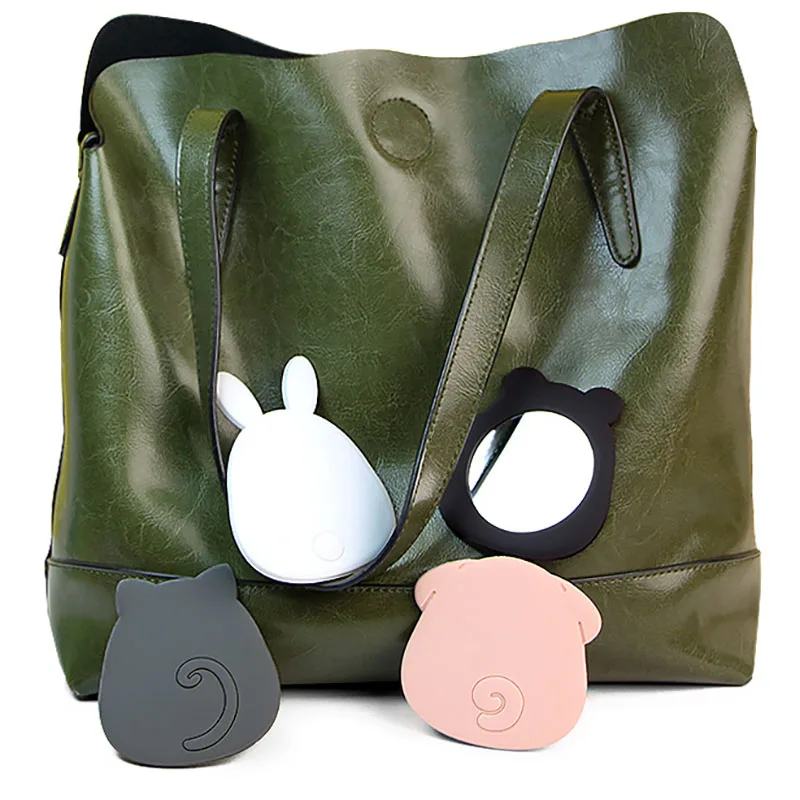 Mini specchio cosmetico portatile a mano adorabile specchio tascabile per cartoni animati donna ragazza cosmetici piccoli specchi per il trucco compatti