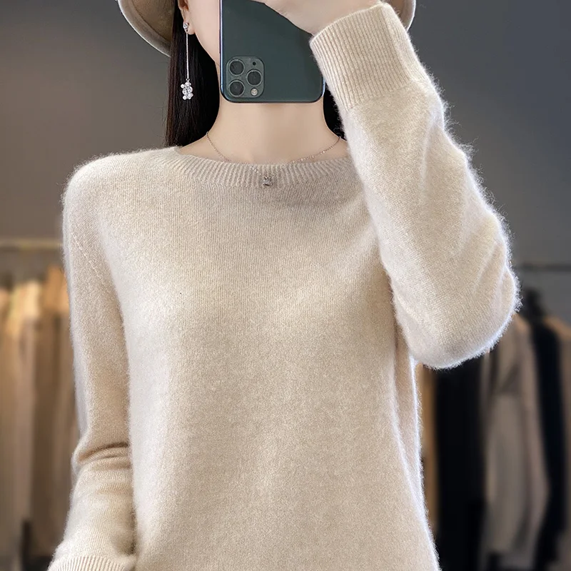 Winter Cashmere Sweater Women's Round Neck Pullover Long Sleeved 100% Wool Loose Knit Bottom Sweater Seamless Korean Version2023