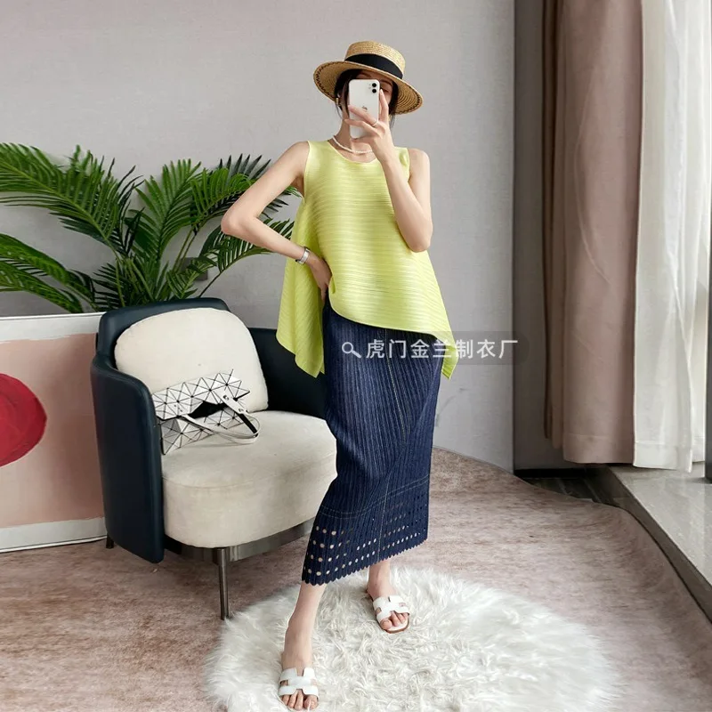 Women's Hollowed Out Printed Denim Inspired Skirt, Fashionable Pleats, High Elasticity, Versatile Summer Women's Clothing