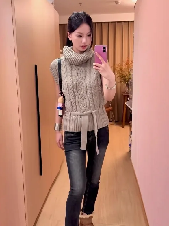 

Retro Sle Women's Slim Fit Denim Jeans High Waist Cotton Stretch Bootcut Pencil Nine Point Pants Autumn Winter New Arrival