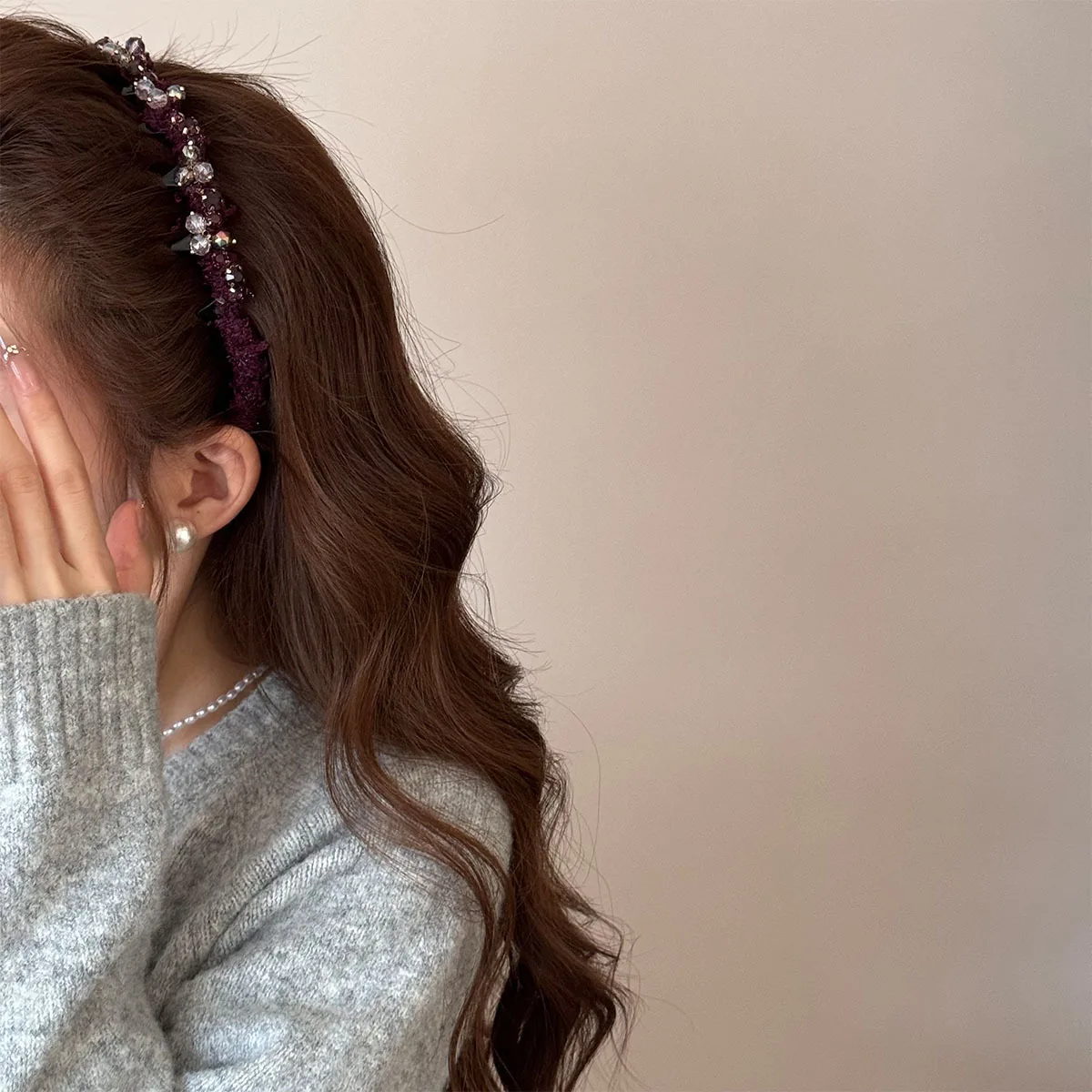 عصابة رأس فاخرة من حجر الراين للنساء والفتيات رباط شعر مصمم فاسيناتور هوب إكسسوارات عتيقة شعبية جديدة في هدية للبالغين kpop